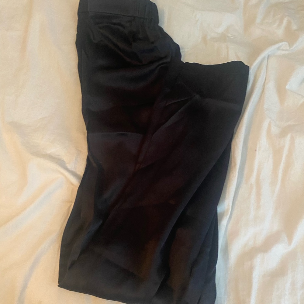 Ravel Black Silk Garment 100% pure silk

please message before buying !!!